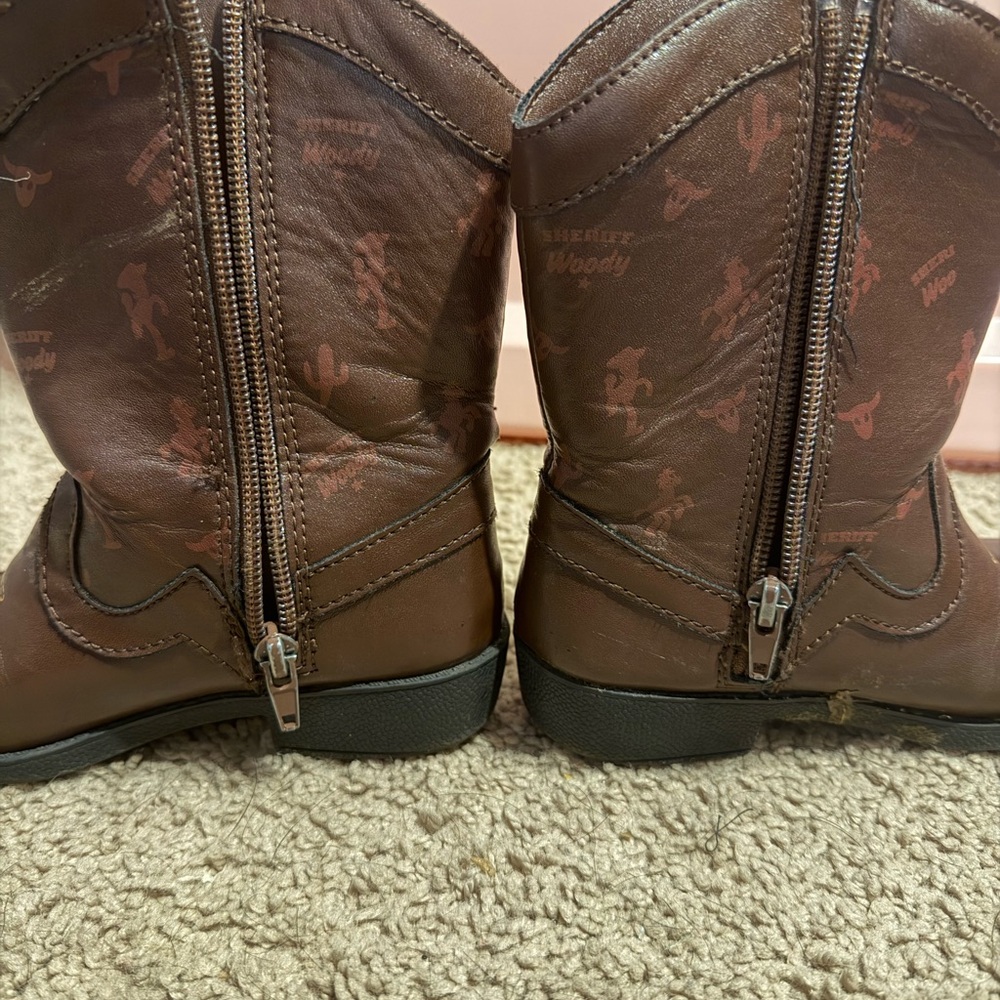 Disney Kids Cowboy Boots size US 11.  Toy Story Design - Brown light up - Picture 5 of 9
